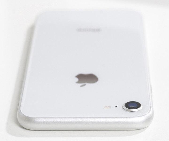 iPhone 8 64gb, Silver б/у